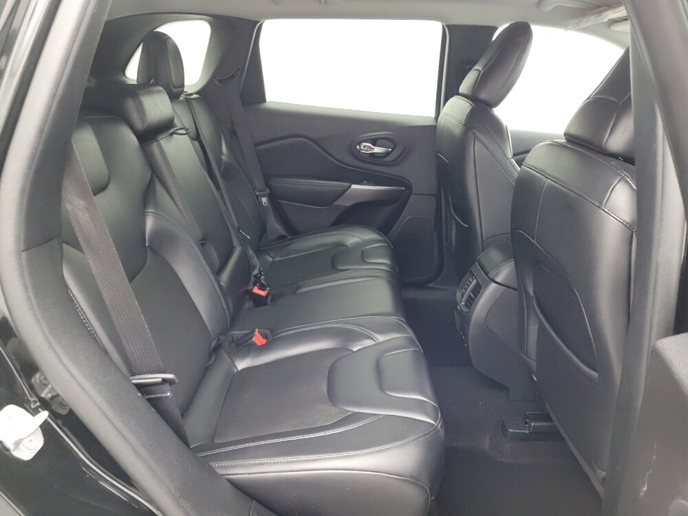 2020 Jeep Cherokee in Charleston, SC 29414 - 18089579 19