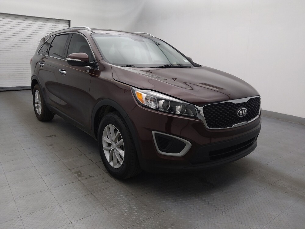 2018 Kia Sorento in Salem, VA 24153 - 18089581 13
