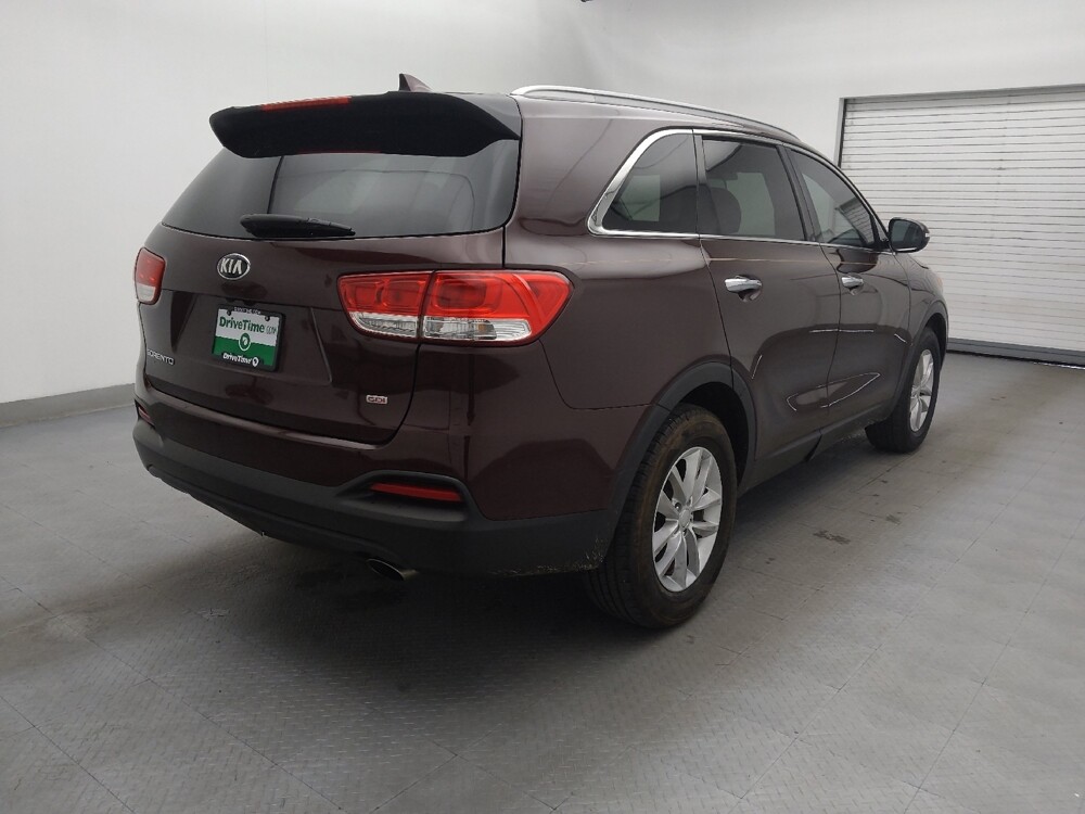 2018 Kia Sorento in Salem, VA 24153 - 18089581 9