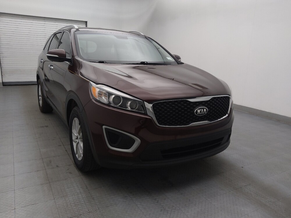 2018 Kia Sorento in Salem, VA 24153 - 18089581 14
