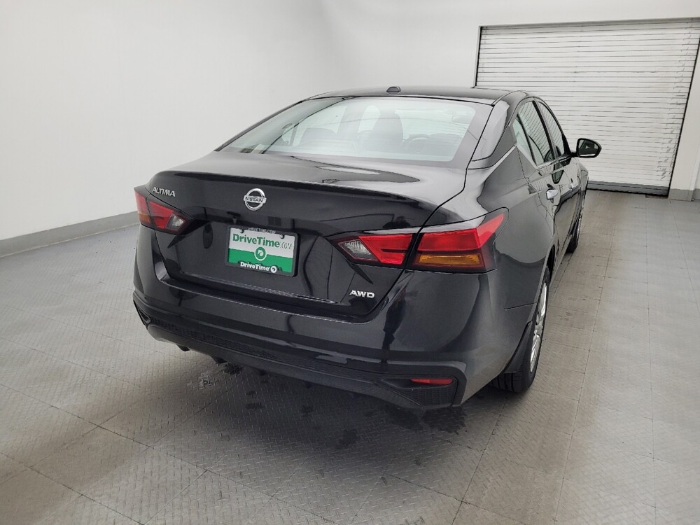 2019 Nissan Altima in Raleigh, NC 27604 - 18089582 7