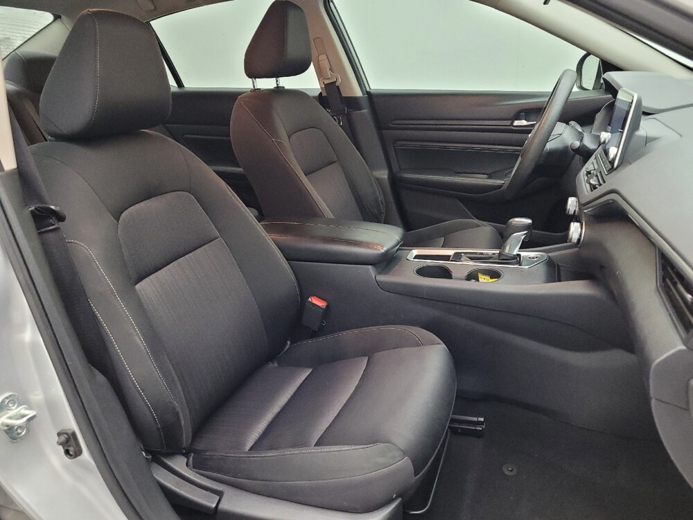 2019 Nissan Altima in Fayetteville, NC 28304 - 18089584 21