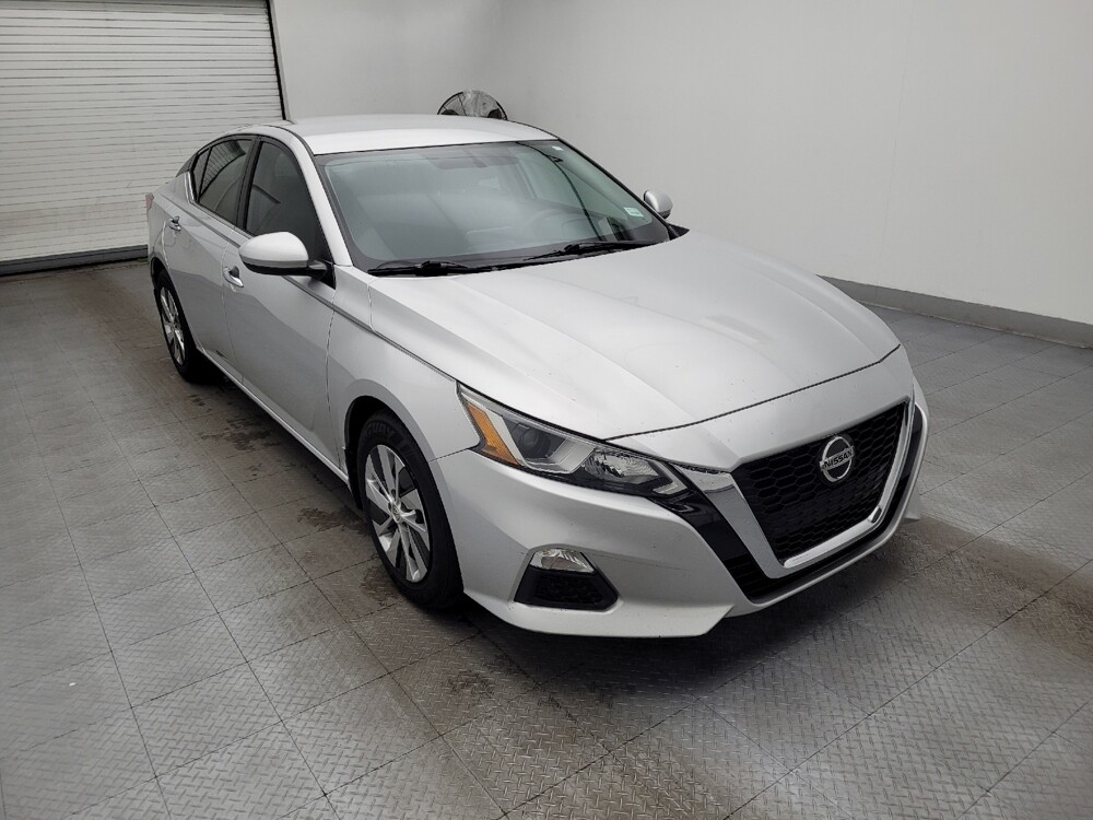 2019 Nissan Altima in Fayetteville, NC 28304 - 18089584 13