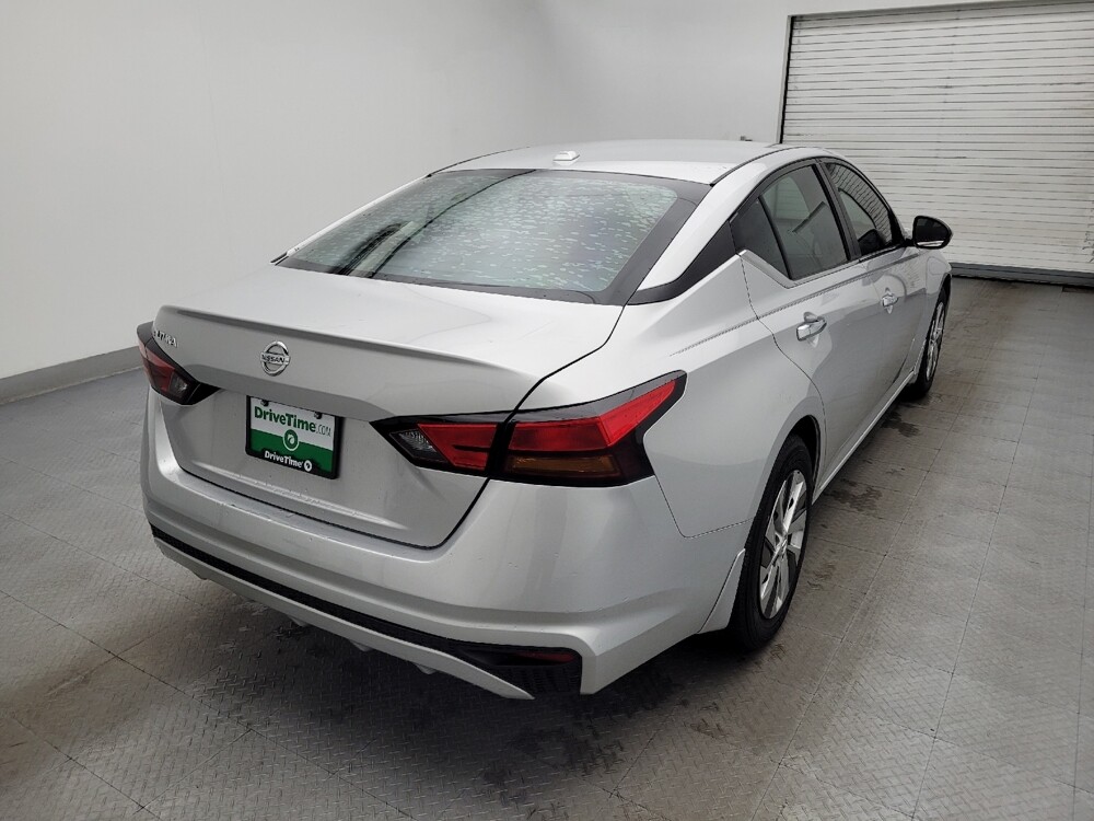 2019 Nissan Altima in Fayetteville, NC 28304 - 18089584 9