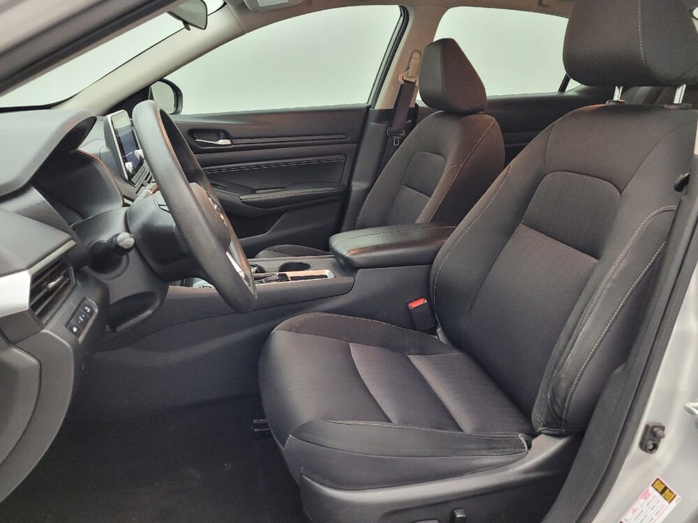 2019 Nissan Altima in Fayetteville, NC 28304 - 18089584 17