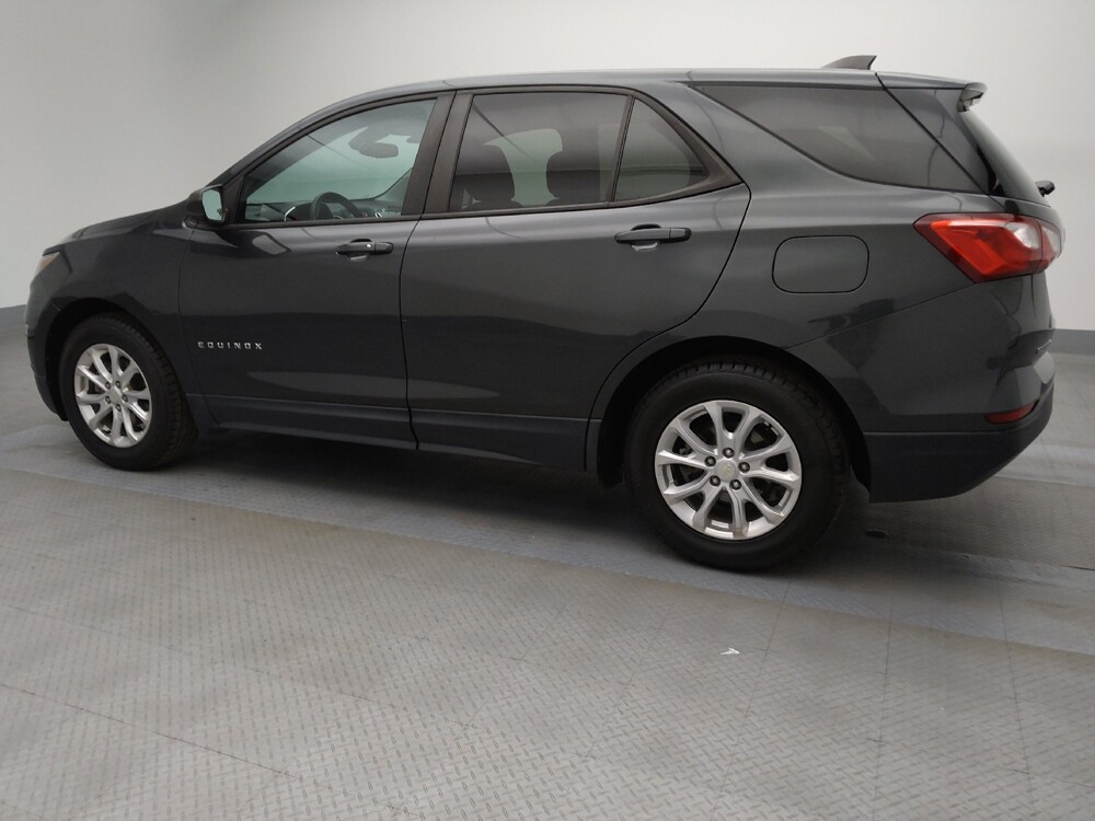 2020 Chevrolet Equinox in Lakewood, CO 80215 - 18089586 3