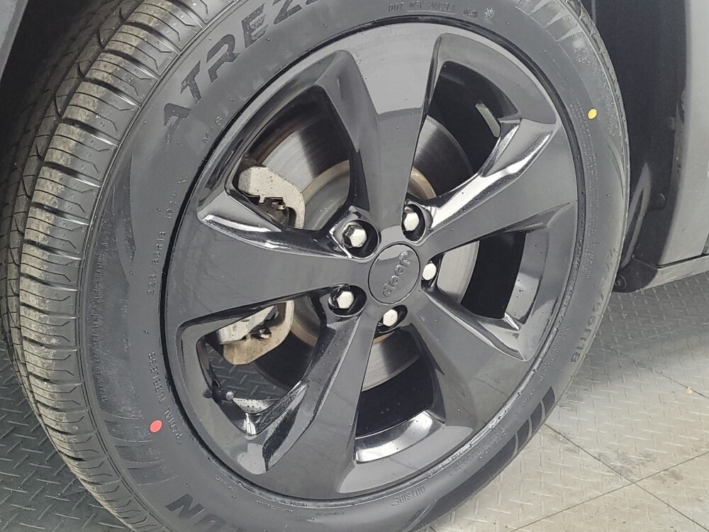 2020 Jeep Cherokee in Huntsville, AL 35816 - 18089590 31