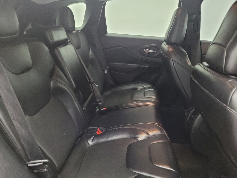 2020 Jeep Cherokee in Huntsville, AL 35816 - 18089590 19