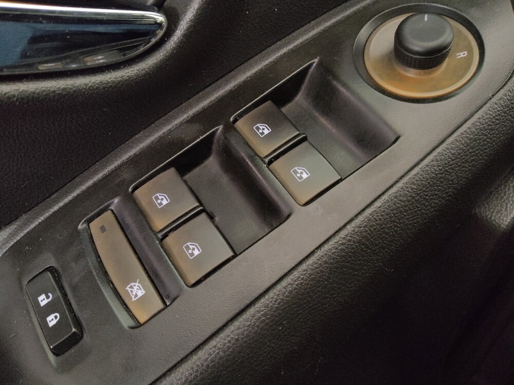 2021 Chevrolet Trax in Houston, TX 77060 - 18089597 27