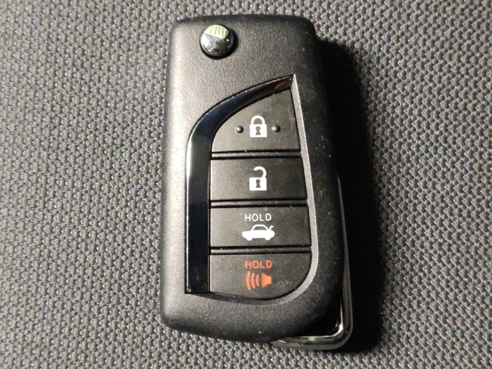 2020 Toyota Corolla in San Antonio, TX 78238 - 18089604 32