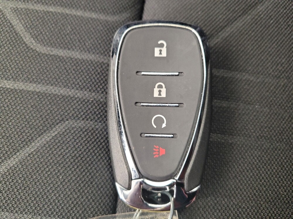 2019 Chevrolet Trax in Grand Rapids, MI 49508 - 18089607 32