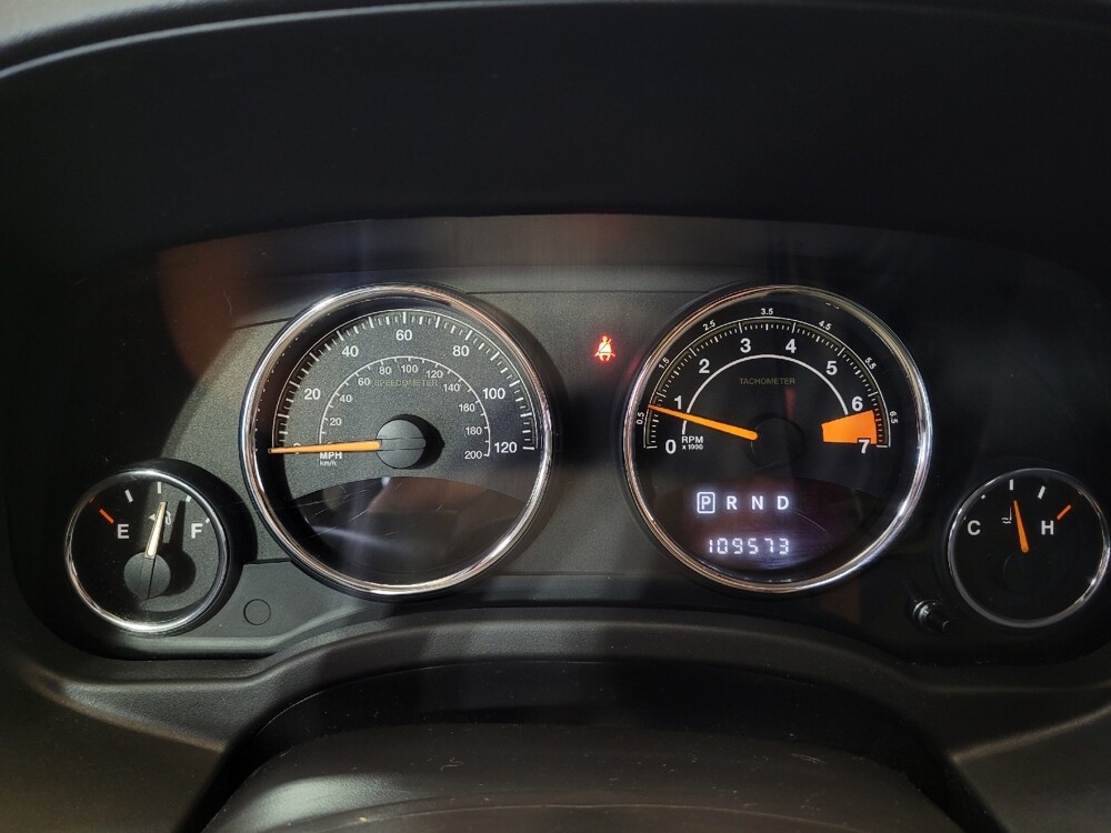 2015 Jeep Compass in St. Louis, MO 63136 - 18089608 23