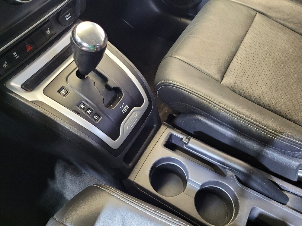 2015 Jeep Compass in St. Louis, MO 63136 - 18089608 26