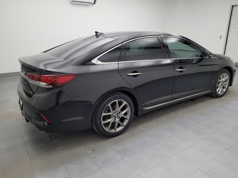 2018 Hyundai Sonata in Miamisburg, OH 45342 - 18089609 10