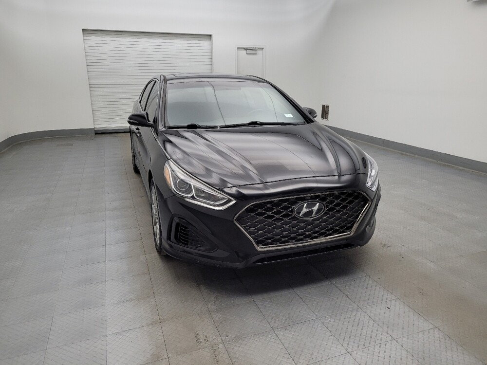 2018 Hyundai Sonata in Miamisburg, OH 45342 - 18089609 14
