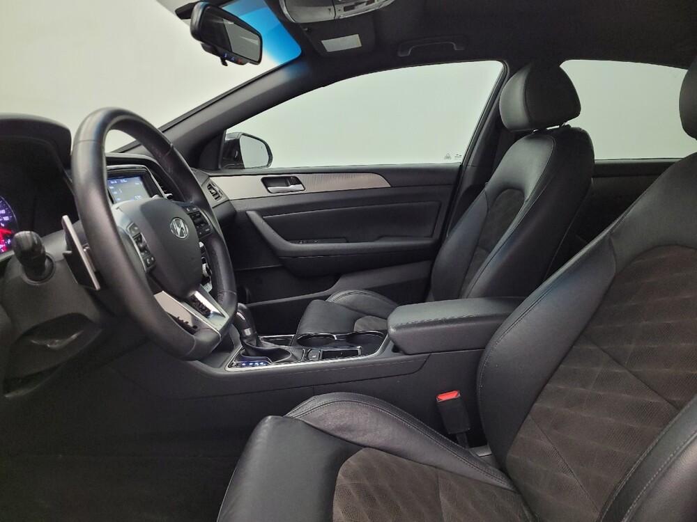 2018 Hyundai Sonata in Miamisburg, OH 45342 - 18089609 17