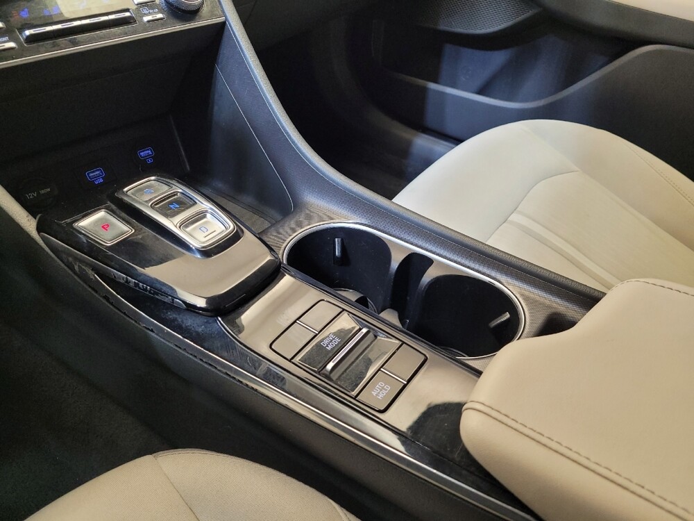 2021 Hyundai Sonata in Fairfield, OH 45014 - 18089611 26