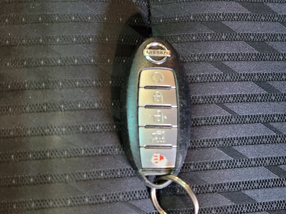 2017 Nissan Altima in Charleston, SC 29414 - 18089615 32