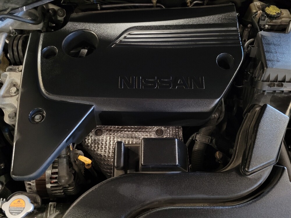 2017 Nissan Altima in Charleston, SC 29414 - 18089615 30