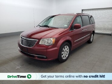2014 Chrysler Town & Country in New Castle, DE 19720