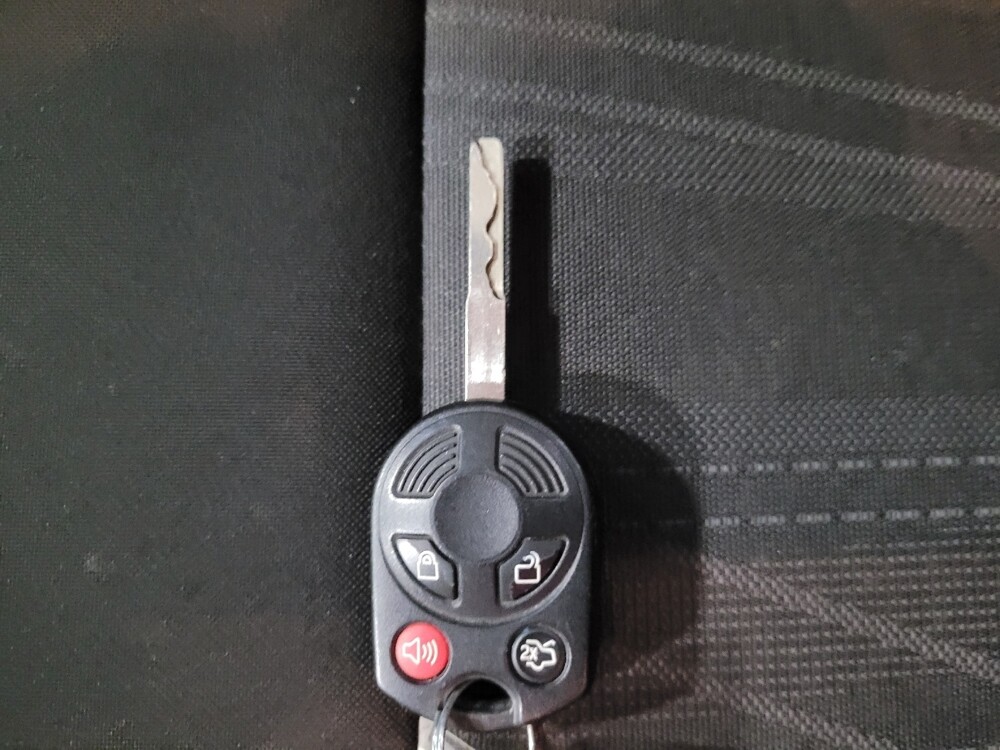 2018 Ford Focus in Richmond, VA 23235 - 18089629 32