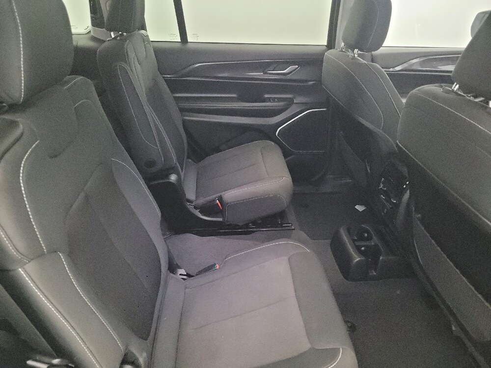 2022 Jeep Grand Cherokee L in Temple Hills, MD 20746 - 18089635 19