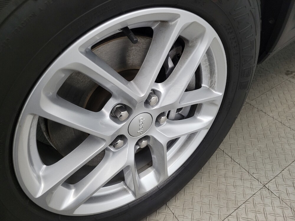 2022 Jeep Grand Cherokee L in Temple Hills, MD 20746 - 18089635 31