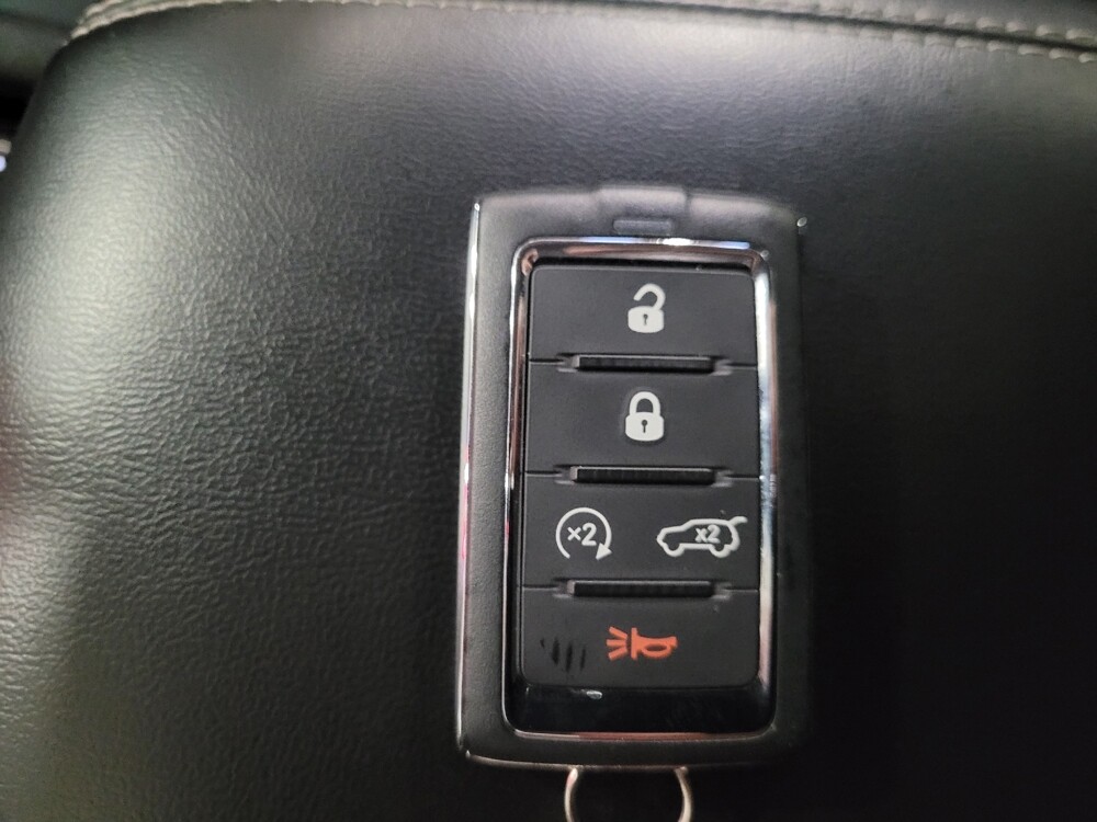 2022 Jeep Grand Cherokee L in Temple Hills, MD 20746 - 18089635 32