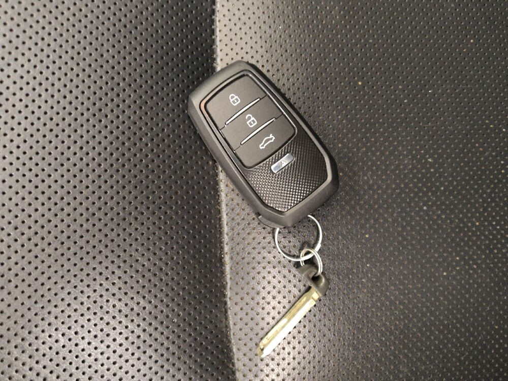 2015 Toyota 4Runner in Gladstone, MO 64118 - 18089636 32