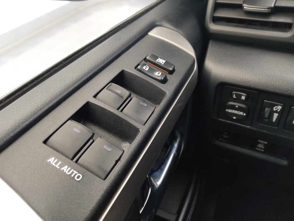 2015 Toyota 4Runner in Gladstone, MO 64118 - 18089636 27