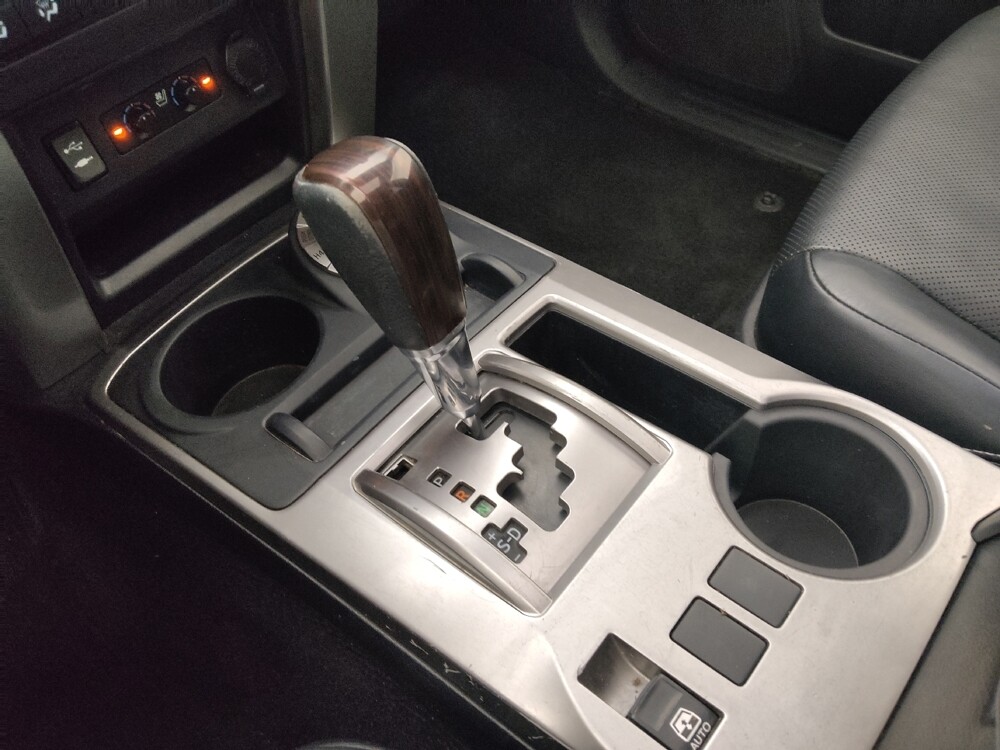 2015 Toyota 4Runner in Gladstone, MO 64118 - 18089636 26