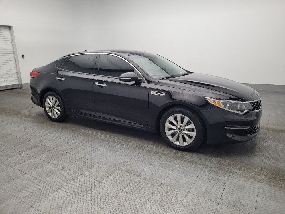 2018 Kia Optima in Kissimmee, FL 34744 - 18089640 11