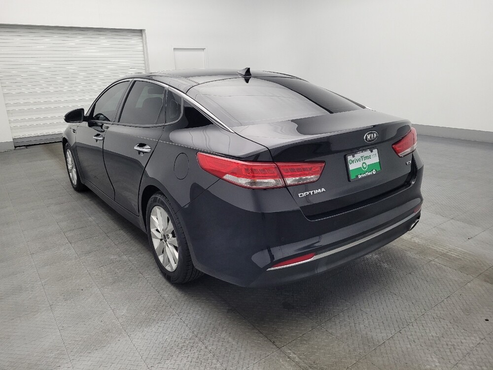 2018 Kia Optima in Kissimmee, FL 34744 - 18089640 5