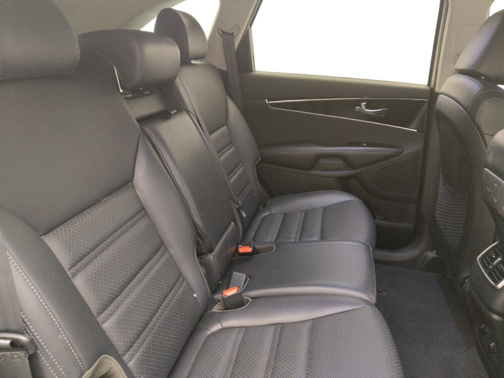 2020 Kia Sorento in Charlotte, NC 28273 - 18089644 19