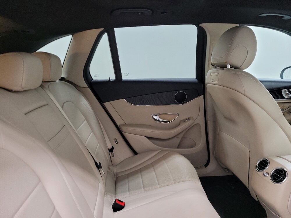 2018 Mercedes-Benz GLC 300 in Pittsburgh, PA 15236 - 18089650 19