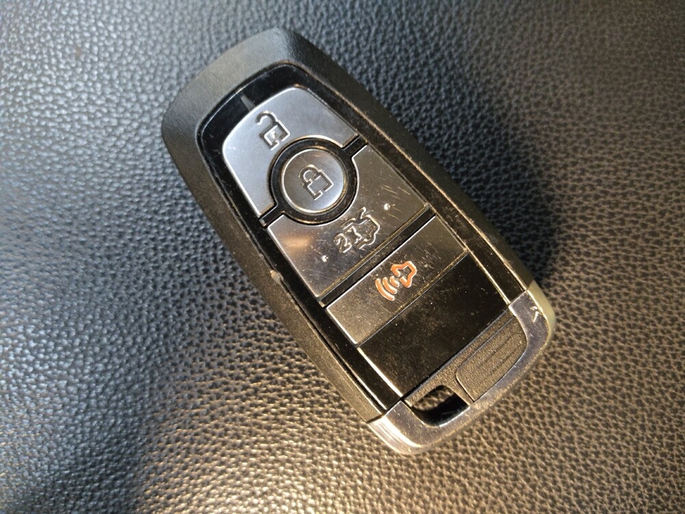 2017 Ford Fusion in Charleston, SC 29414 - 18089654 32