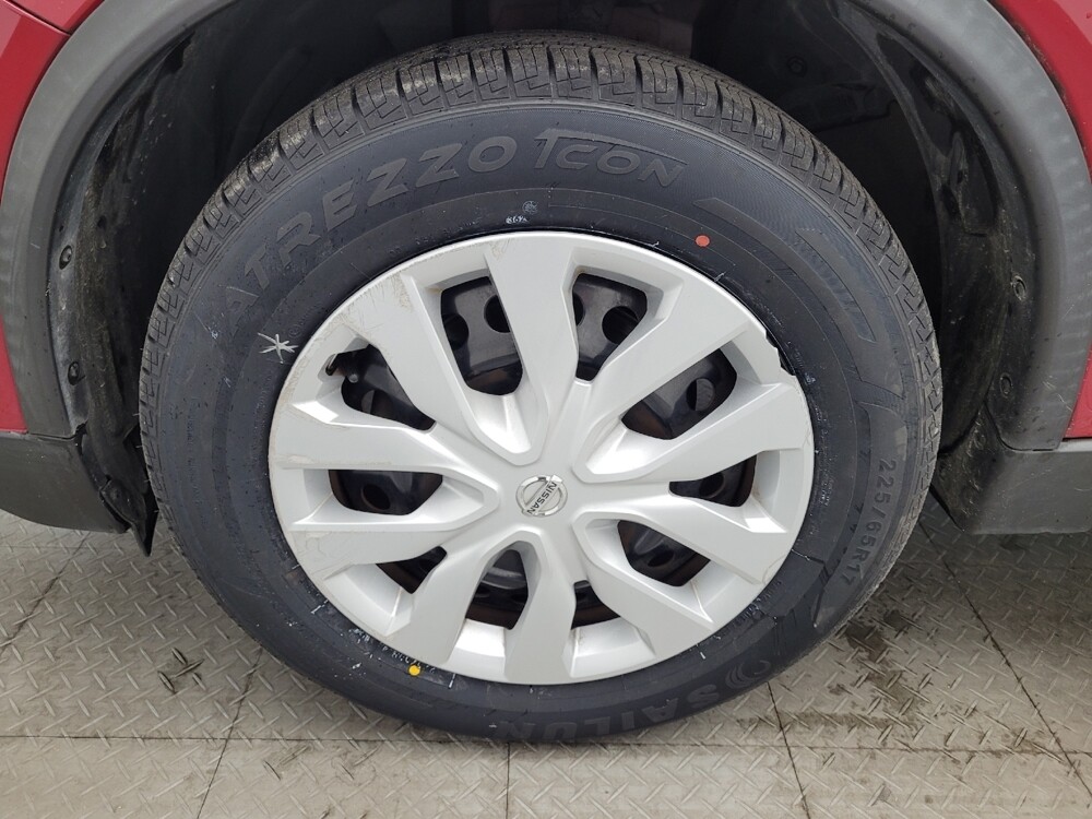 2017 Nissan Rogue in Fayetteville, NC 28304 - 18089655 31