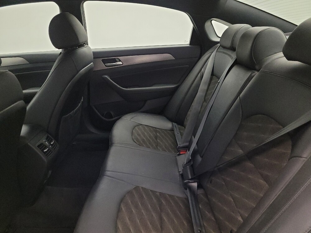 2019 Hyundai Sonata in Phoenix, AZ 85022 - 18089667 18