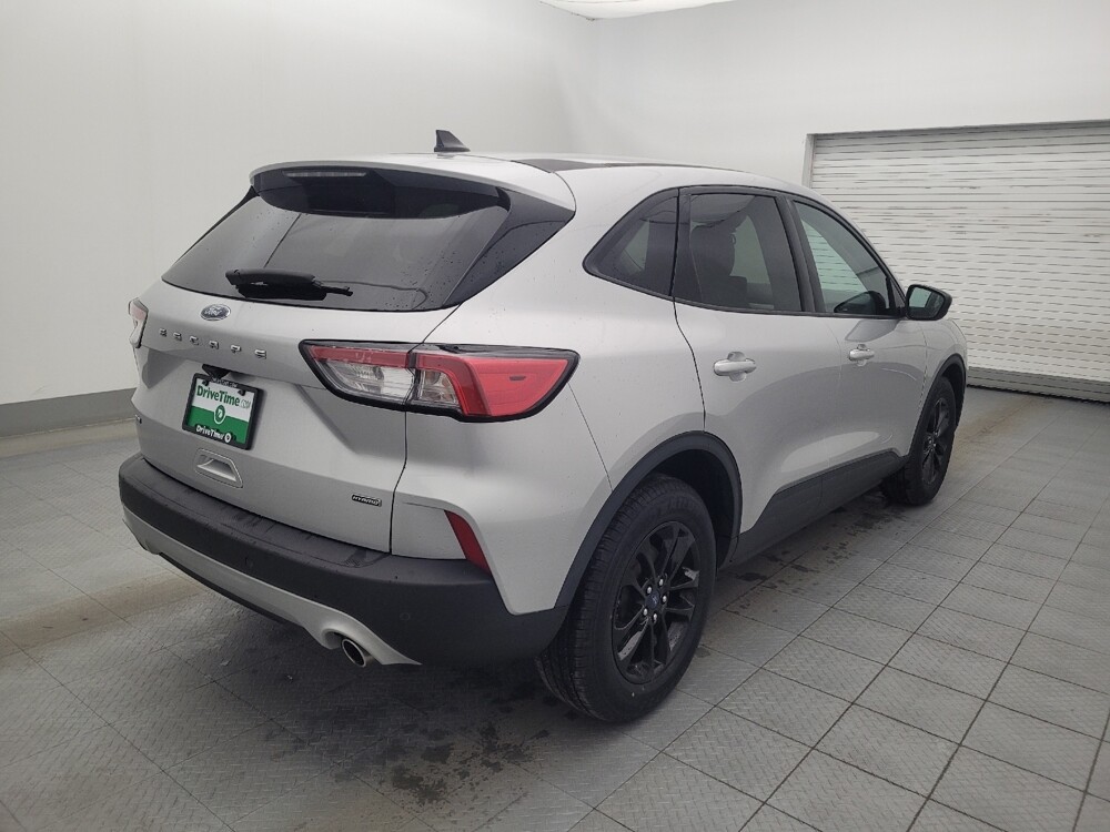 2020 Ford Escape in Bradenton, FL 34207 - 18089669 9