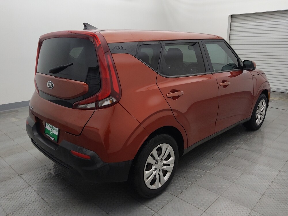 2021 Kia Soul in Live Oak, TX 78233 - 18089675 9