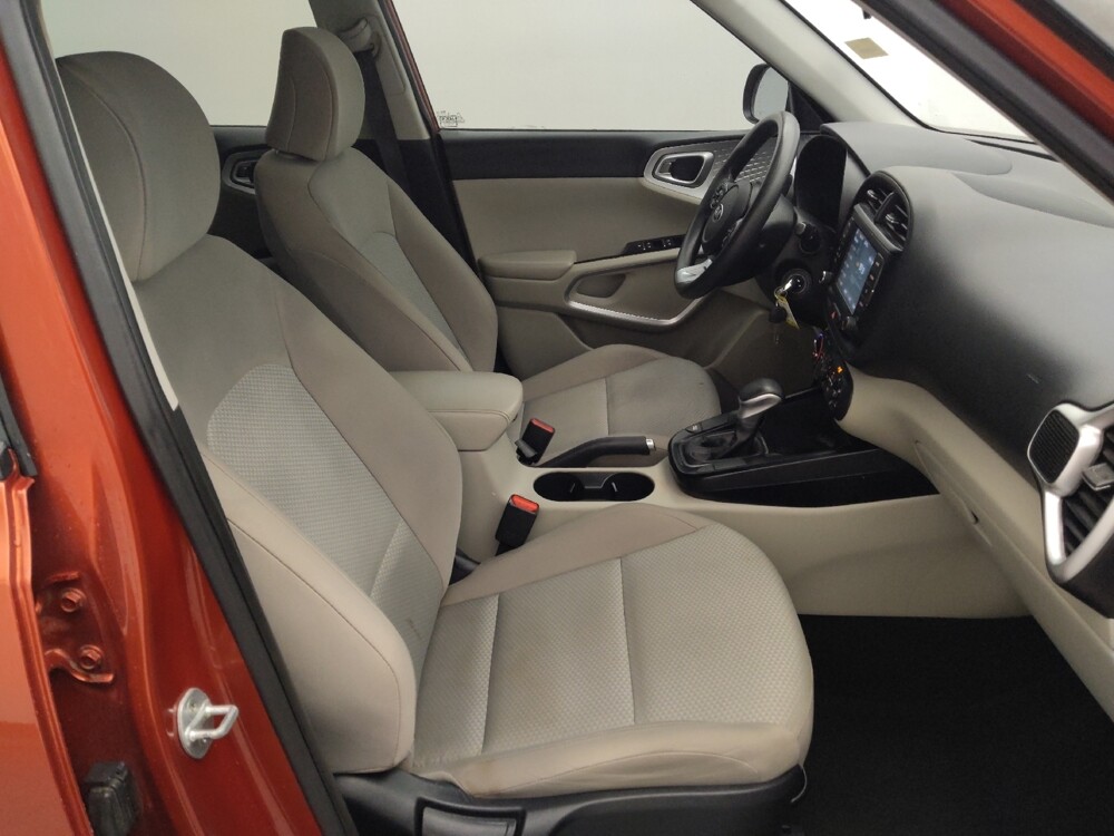 2021 Kia Soul in Live Oak, TX 78233 - 18089675 21