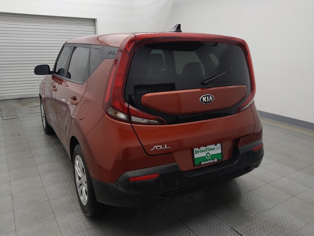 2021 Kia Soul in Live Oak, TX 78233 - 18089675 6