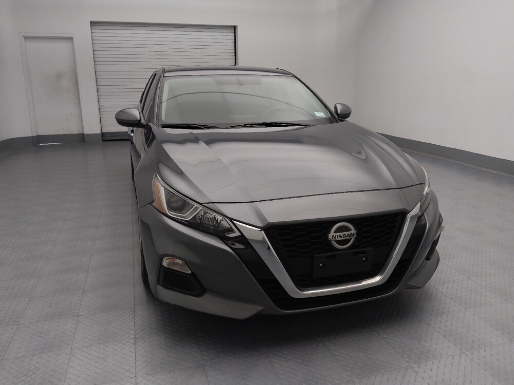 2019 Nissan Altima in St. Louis, MO 63125 - 18089677 14