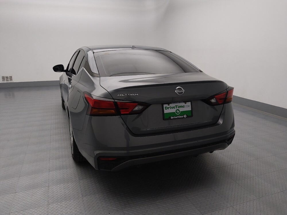 2019 Nissan Altima in St. Louis, MO 63125 - 18089677 6