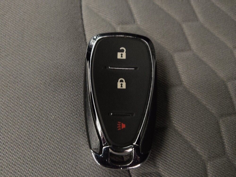 2020 Chevrolet Equinox in Lakewood, CO 80215 - 18089683 32