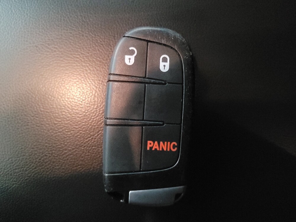 2020 Jeep Grand Cherokee in Morrow, GA 30260 - 18089689 32