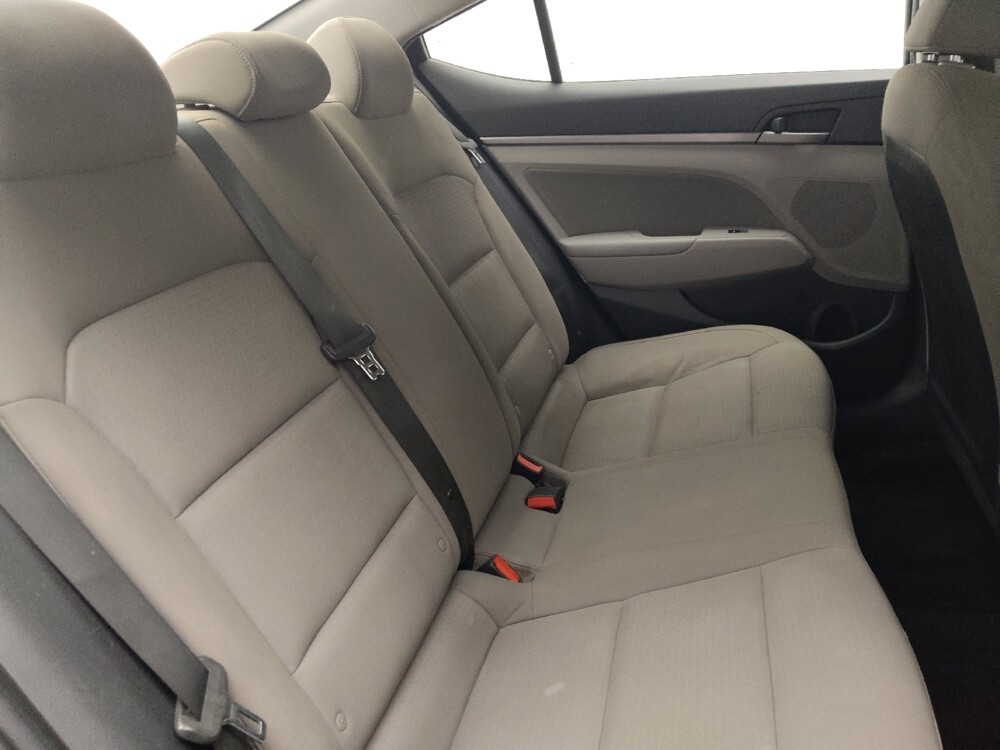 2018 Hyundai Elantra in Ocala, FL 34471 - 18089690 19