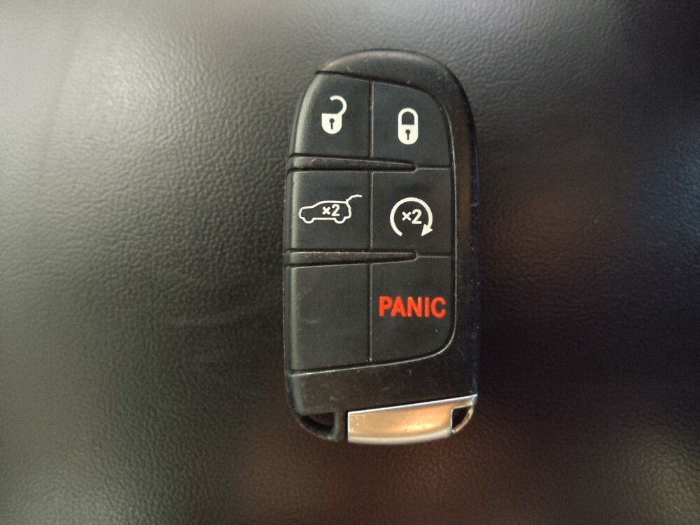 2018 Jeep Grand Cherokee in Houston, TX 77074 - 18089691 32