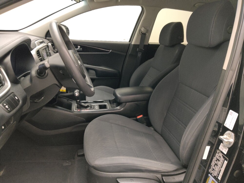 2017 Kia Sorento in Oklahoma City, OK 73139 - 18089695 17