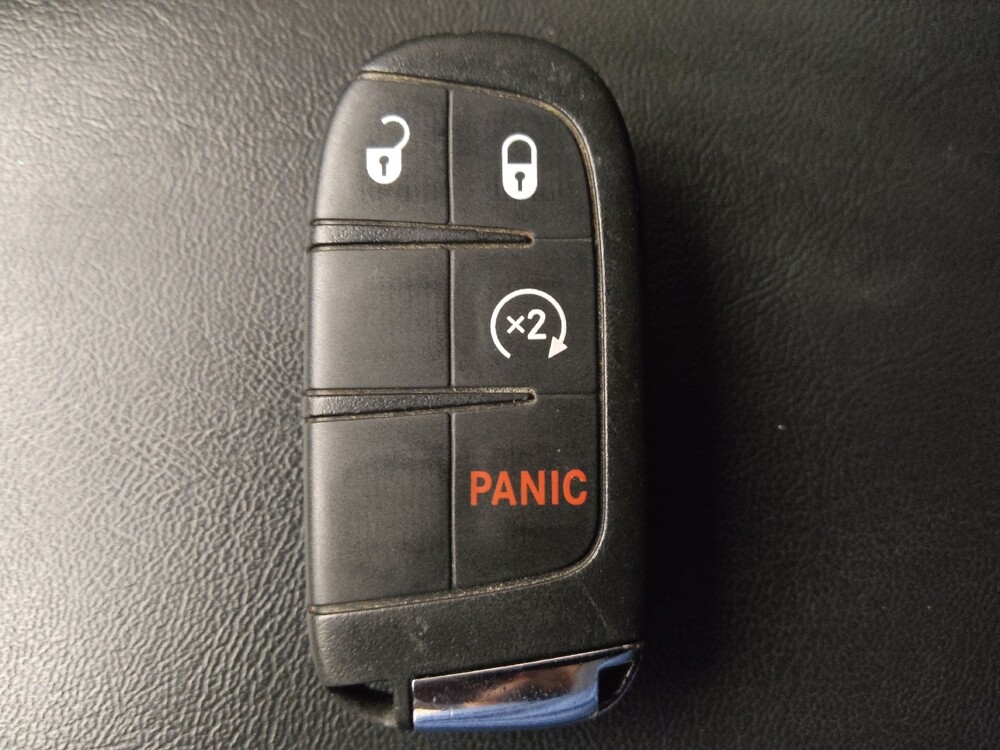 2018 Jeep Compass in Houston, TX 77074 - 18089698 32